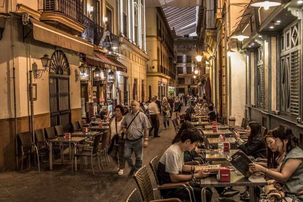 Casa Con Piscina Junto Catedral De Sevilla Bagian luar foto