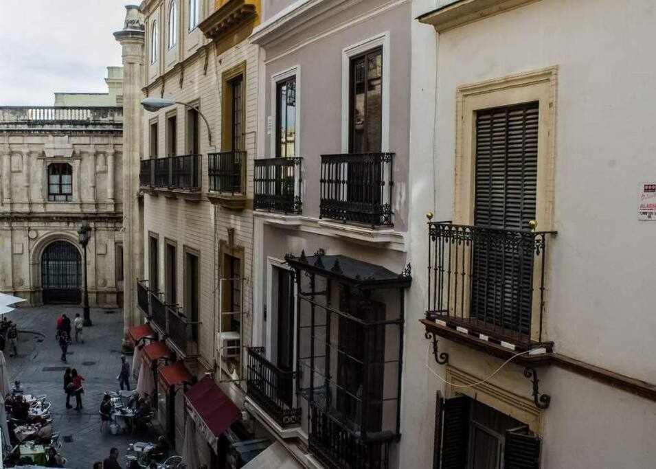 Casa Con Piscina Junto Catedral De Sevilla Bagian luar foto